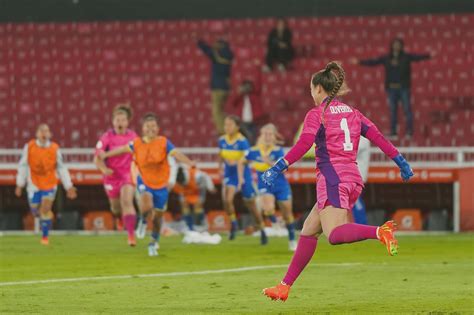 Laurina Olivero's two penalty saves sends Boca Juniors to the final of the Women's Copa ...