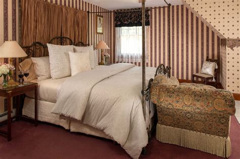 SPECIAL RAFFLE: Win a Luxurious Two-Night Stay at the Palmer House