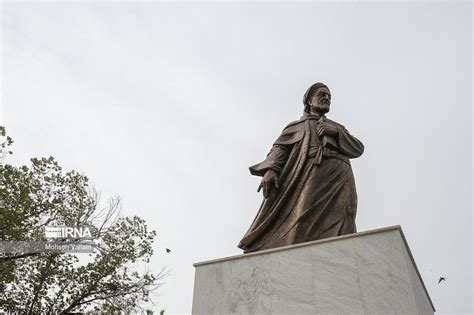 IRNA English - Persian poet 'Saadi' sculpture unveiled in Tehran