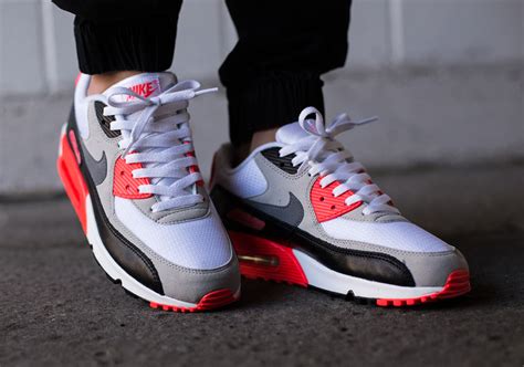 Nike Air Max 90 Infrared 2015 - Sneaker Bar Detroit