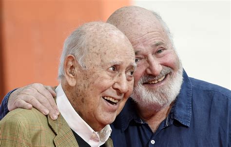 Comedy legend Carl Reiner turns Emmy shot into punchline | The Times of ...