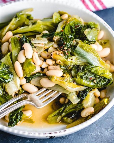 How To Make Escarole And Beans - Sip and Feast