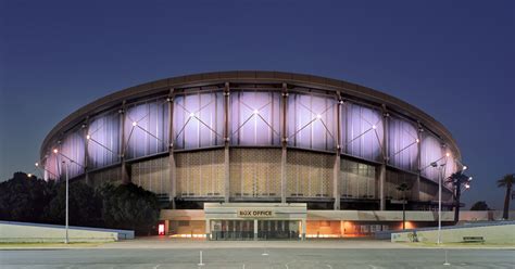 What you need to know about Veterans Memorial Coliseum, where Donald Trump will speak