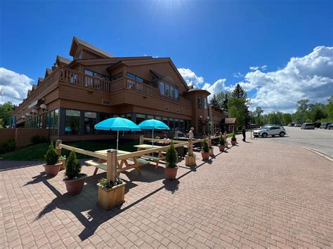 HAWOOD INN (Waskesiu Lake) - отзывы и фото - Tripadvisor