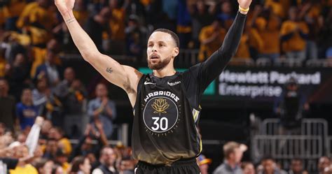 Steph Curry Lionized by Twitter as Warriors Beat Kings in Game 3 ...