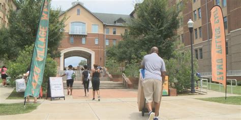 FAMU turns students away from dorms with campus housing at capacity