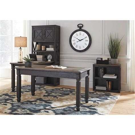 Tyler Creek Home Office Desk - Ashley Furniture | AFW.com