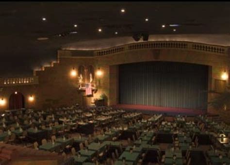 Crown Uptown Theatre in Wichita, KS - Cinema Treasures