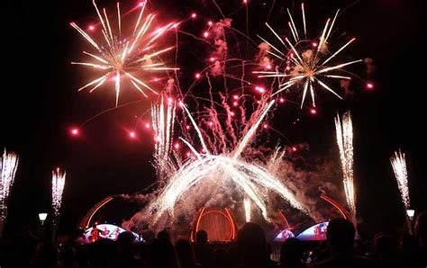 Best Places to Watch EPCOT Fireworks - EPCOT Forever Returns April 3!