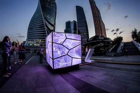 https://www.behance.net/gallery/71168949/Cubed-Uncubed-for-Lexus-Hybrid ...