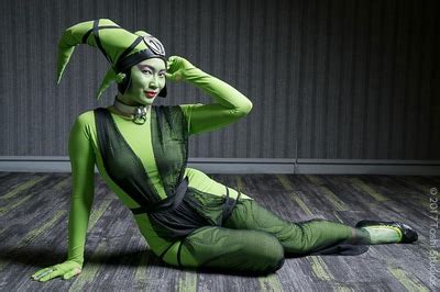 Ellie MoonJelly as Oola Star Wars Twilek - Ellie Loves Cosplay