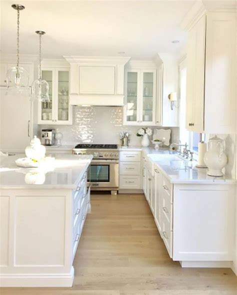 White kitchen cabinet design ideas (19) | Kitchen cabinet design, White kitchen design, Kitchen ...