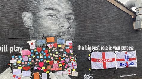 More than £30,000 raised to repair Marcus Rashford mural - The Big Issue