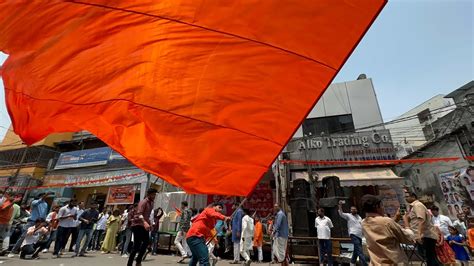 Biggest Bajrang Dal Flag In Hanuman Jayanthi Rally In Hyderabad 2023 ...