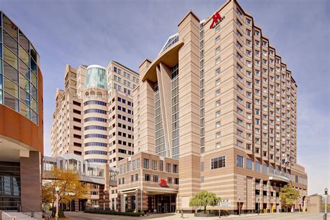 Cincinnati Marriott at RiverCenter- First Class Covington, KY Hotels- GDS Reservation Codes ...