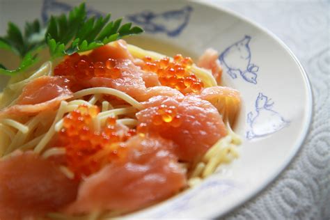 Salmon Caviar and Smoked Salmon on Pasta - KitchenMaus