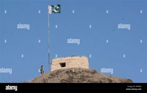 Torkham gate border hi-res stock photography and images - Alamy