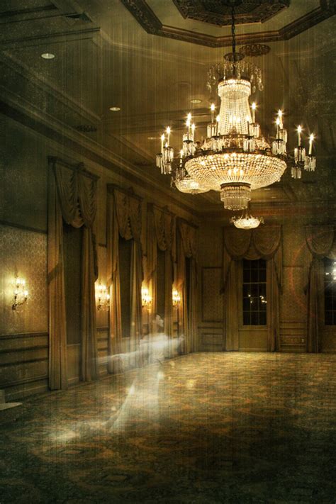 9 Haunted Hotels to Booo-k a Room At Right Now - Simon Teen