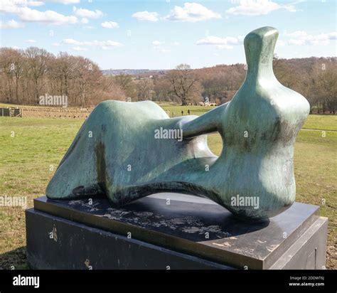 Reclining Figure by Henry Moore in the Yorkshire Sculpture Park Stock Photo - Alamy