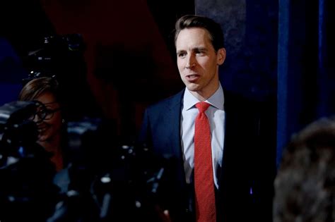 Claire McCaskill concedes to Josh Hawley in Senate race in Missouri - ABC News