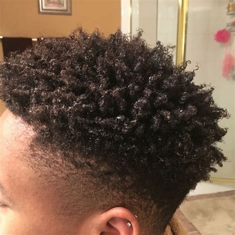 Curls w/ Eco gel | Black hair cuts, Hair styles, Hair cuts