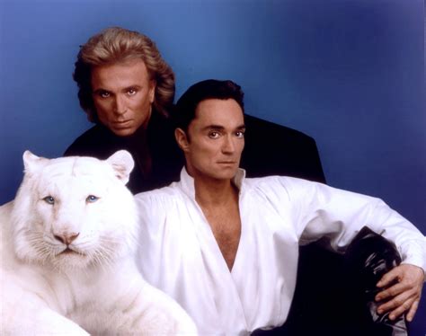 Siegfried Fischbacher Of Siegfried & Roy Dies At 81 | KGOU