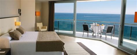 Hoteles con vistas al mar en España | HotelesParaAdultos.com