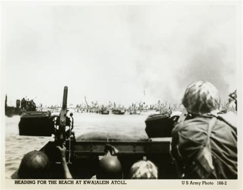 US Army soldiers heading for a beach, Kwajalein Atoll, 1944 | The ...