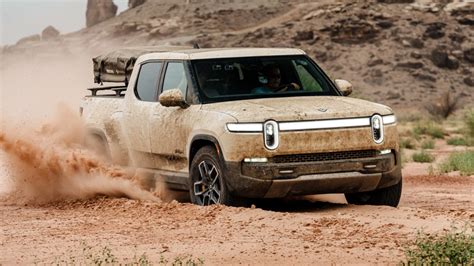 Off-Roading in a Rivian R1T: What You Need To Know | Off Road Ranker