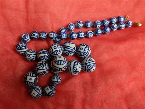 Large Vintage Chinese Porcelain Blue and White Bead N… - Gem