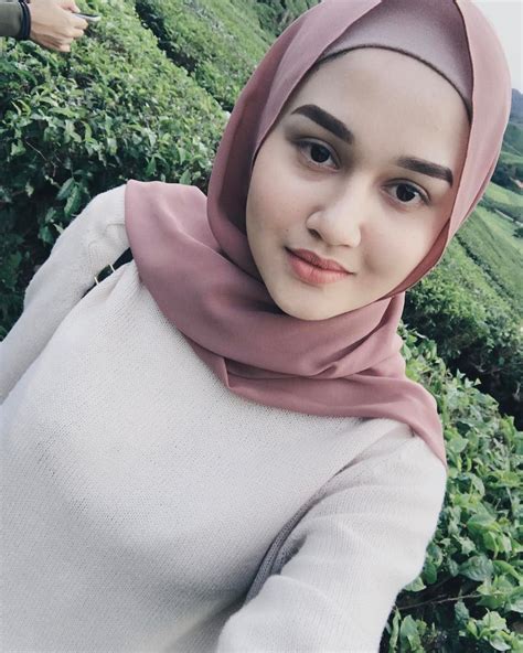 Foto Cewek Muslimah Cantik Cari Pria Bengkulu | Hijab di 2019 | Hijab ...