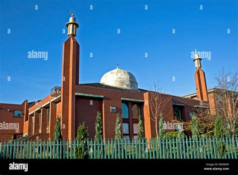 Cheetham hill manchester hi-res stock photography and images - Alamy