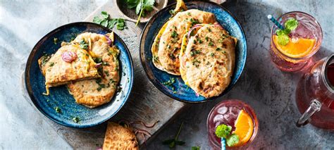 Toasted naan bread with Beemster Aged, coriander and mango chutney – Beemstercheese