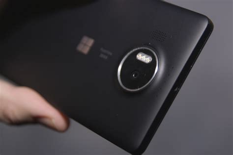 Hands on: Yes, Windows Phone fans, the Lumia 950XL is your long-awaited flagship | PCWorld