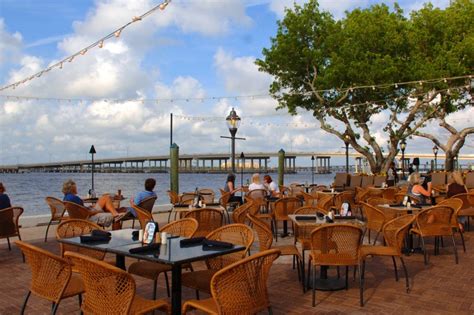 20 Best Restaurants in Bradenton FL You Gotta Try - Florida Vacationers