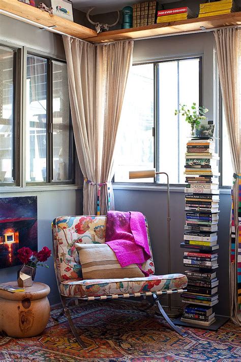 How to Create a Captivating and Cozy Reading Nook