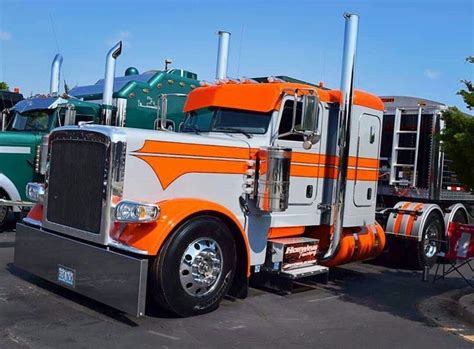 semitrckn: “Peterbilt custom 389 ” | Custom trucks, Show trucks, Trucks