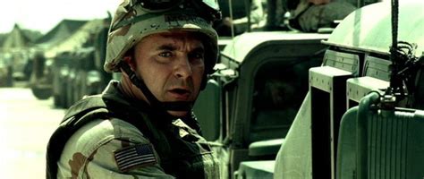 22. Ranger LT Col Danny McKnight [Tom Sizemore] - Black Hawk Down (2001) | 25 Toughest Movie ...