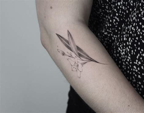 Hand-poked oleander tattoo by Lara Maju - Tattoogrid.net