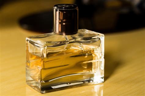 Free Images : glass bottle, smelling, perfume, cosmetics, distilled beverage 4564x3043 ...