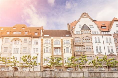 Premium Photo | Houses in dusseldorf altstadt, the old town city center