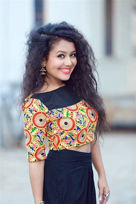 Neha Kakkar Indian Idol ~ Kakkar Neha Singer Spicy Downloads Latest ...