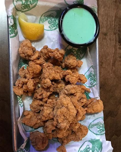 Gator Bites at Islamorada Fish Company w/ @azxure "What is that sauce ...