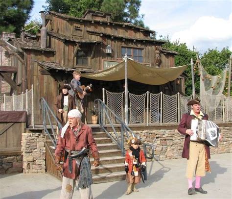 Frontierland at Disneyland - Pictures - MiceChat