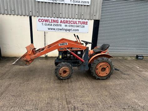 Kubota B6000 & Loader for Sale - COWLING AGRICULTURE