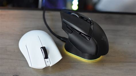 Razer’s best gaming mouse now has a wireless Pro version | Rock Paper Shotgun