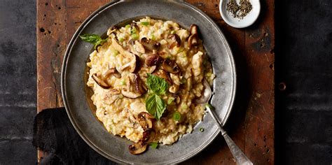 Cheesy Chicken Risotto Recipe | Sargento®