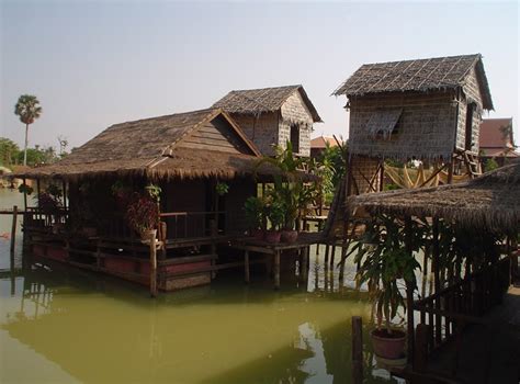 Cambodian Houses: Khmer Guest House in Cambodia