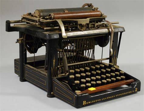 The Transformer of Type: The History of the Typewriter | Barnebys Magazine