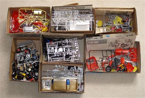 Lot of Vintage Plastic Model Car Kits Parts Boxes AMT Revell Monogram | #1811031000